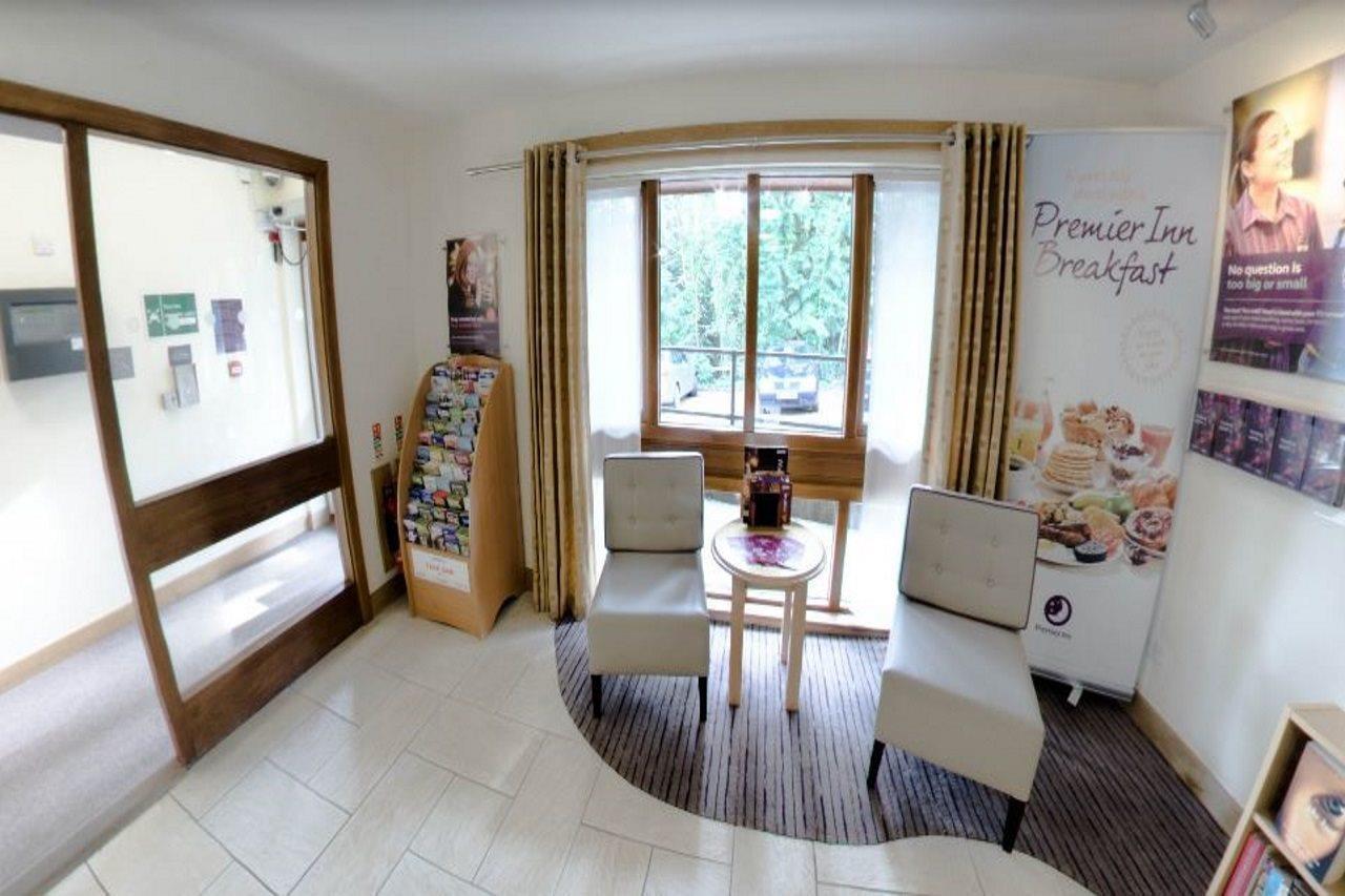 Premier Inn Portsmouth Horndean Dış mekan fotoğraf