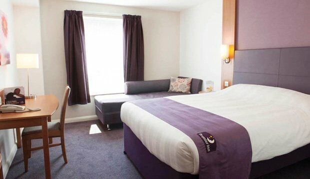 Premier Inn Portsmouth Horndean Dış mekan fotoğraf